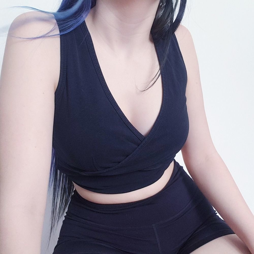 ✨2FOR15$✨Joe Fresh Black Criss-Cross V-Neck Tank Top